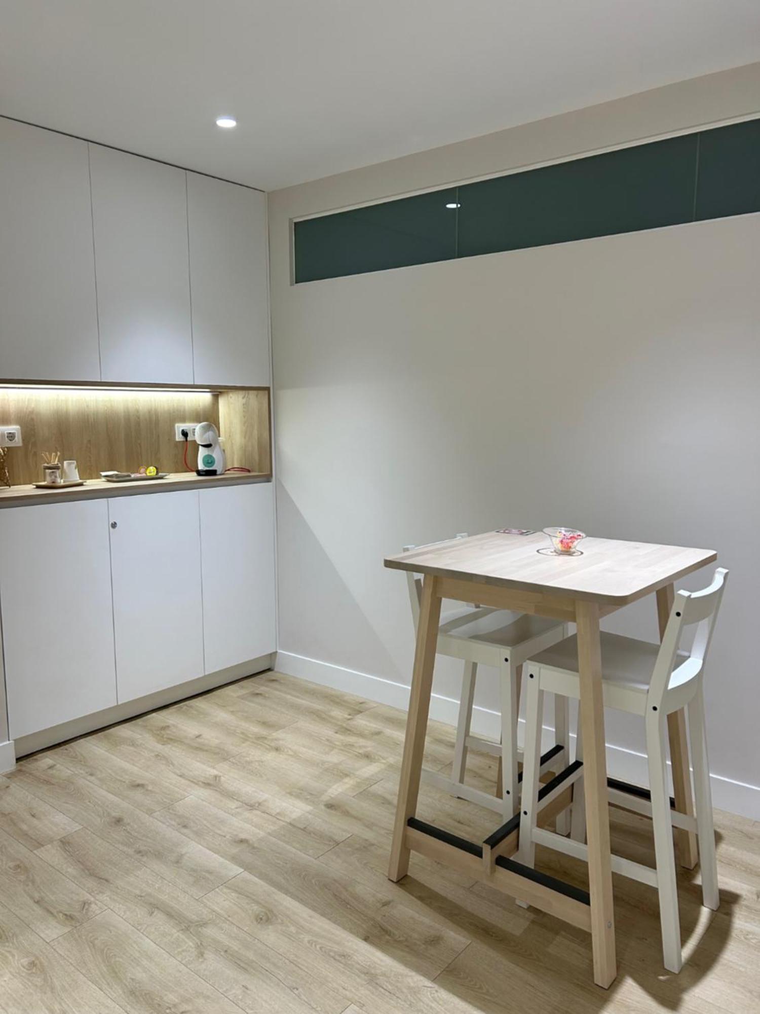 Pension La Castellana Logroño Esterno foto