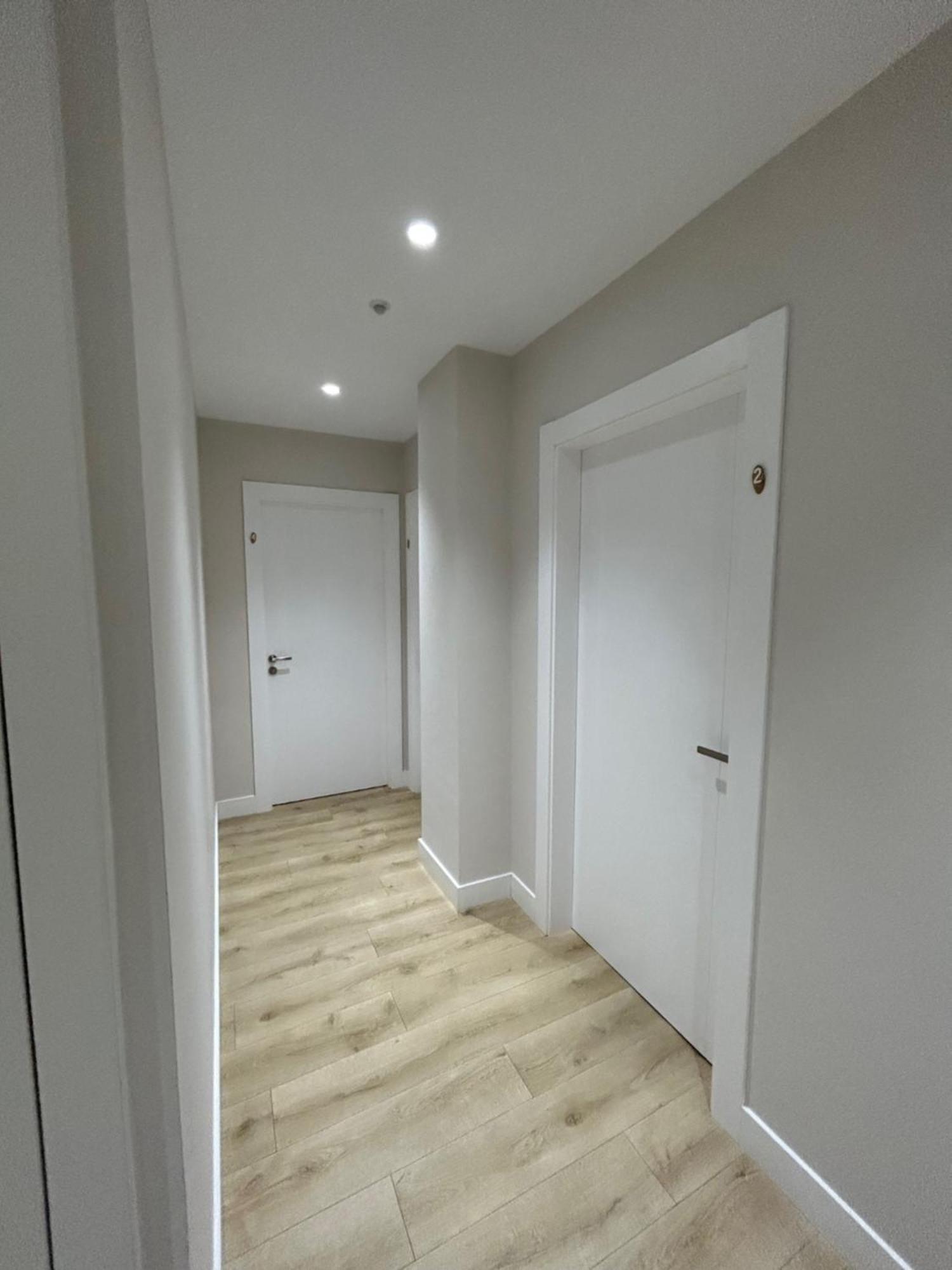 Pension La Castellana Logroño Esterno foto